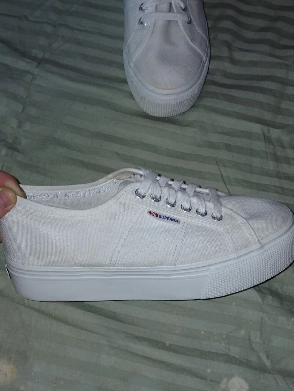 Superga Womens White Canvas Low-Top Platform Sneakers Sz: 8.5
